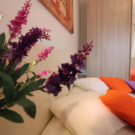 House Holidays Francesca To 3 Places Vakantiehuis *