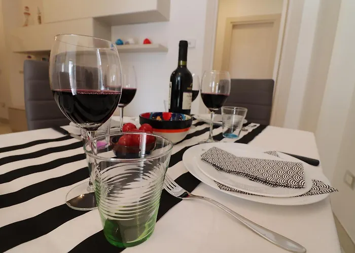 House Holidays Francesca To 3 Places Tatil Evi *